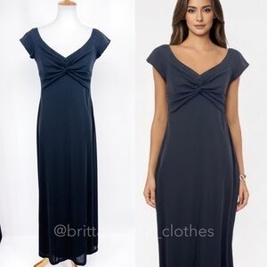 DAVID MEISTER Black Cap Sleeve Formal Gown